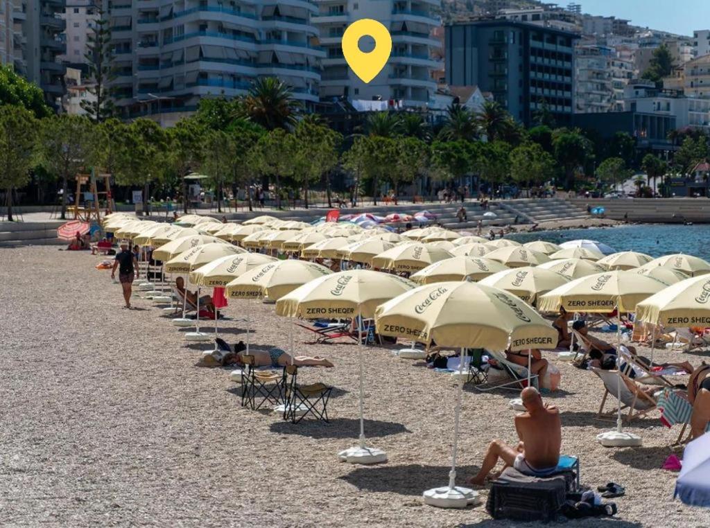 Apart-Hotel Alvi Sarandë エクステリア 写真