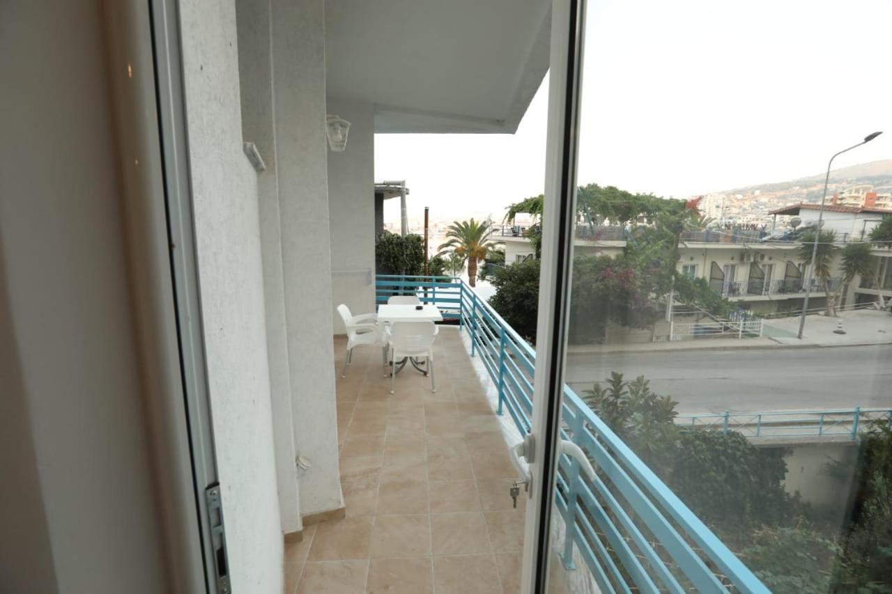 Apart-Hotel Alvi Sarandë エクステリア 写真